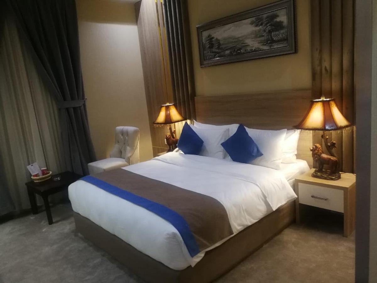 فندق لافيرا ان Lavera Inn Hotel Rijad Zewnętrze zdjęcie